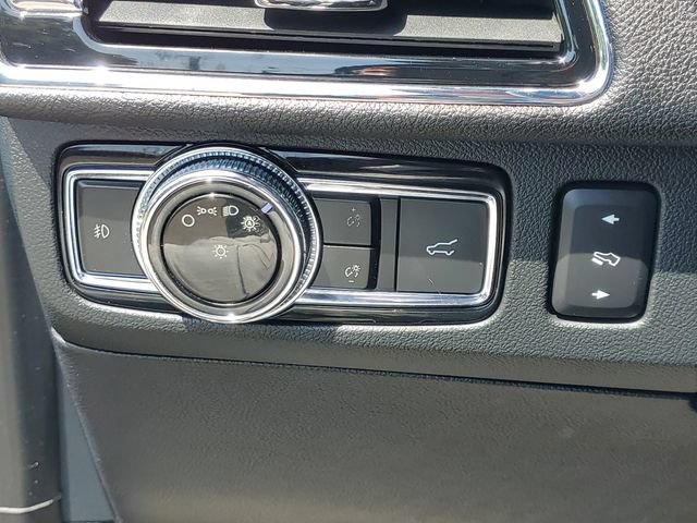 Used 2019 Lincoln Navigator Reserve AWD/4WD image 17