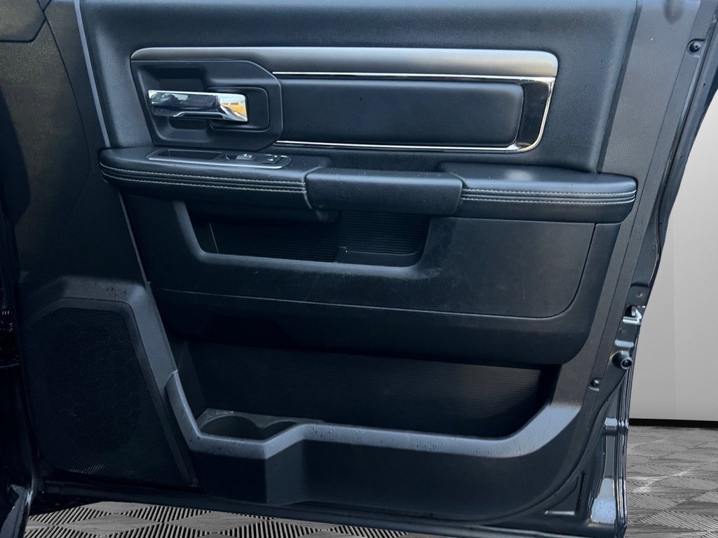 Used 2015 RAM 1500 Sport image 13