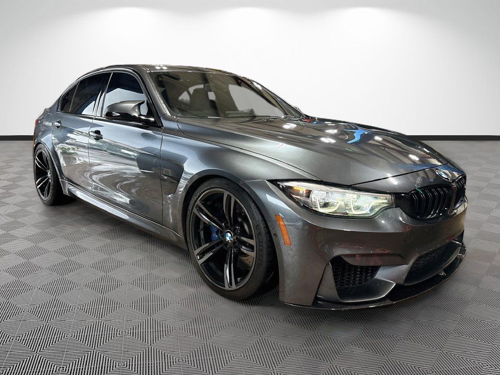 Used 2018 BMW M3 w/ Executive Package RWD image 3