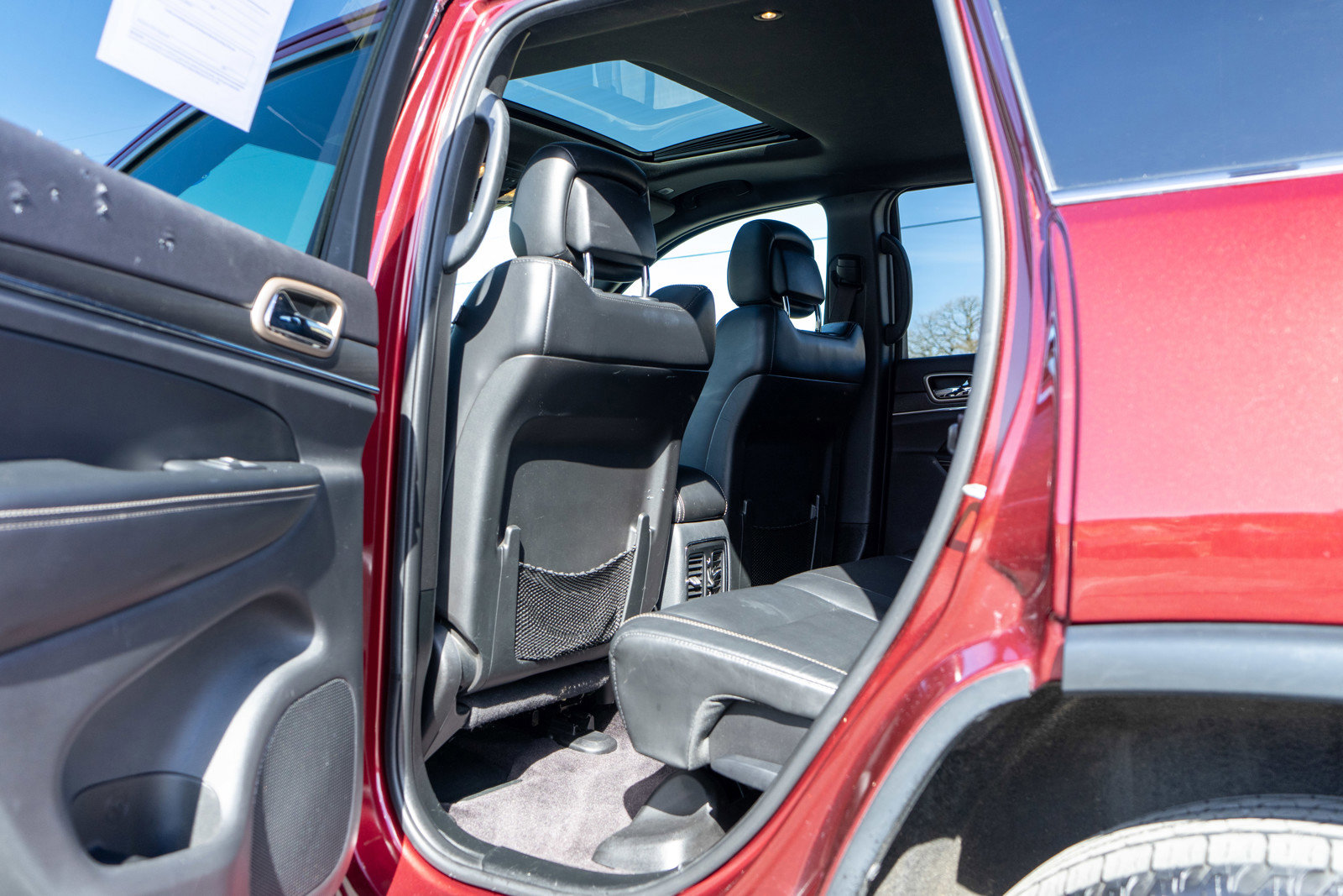 Used 2017 Jeep Grand Cherokee Limited w/ Trailer Tow Group IV image 28