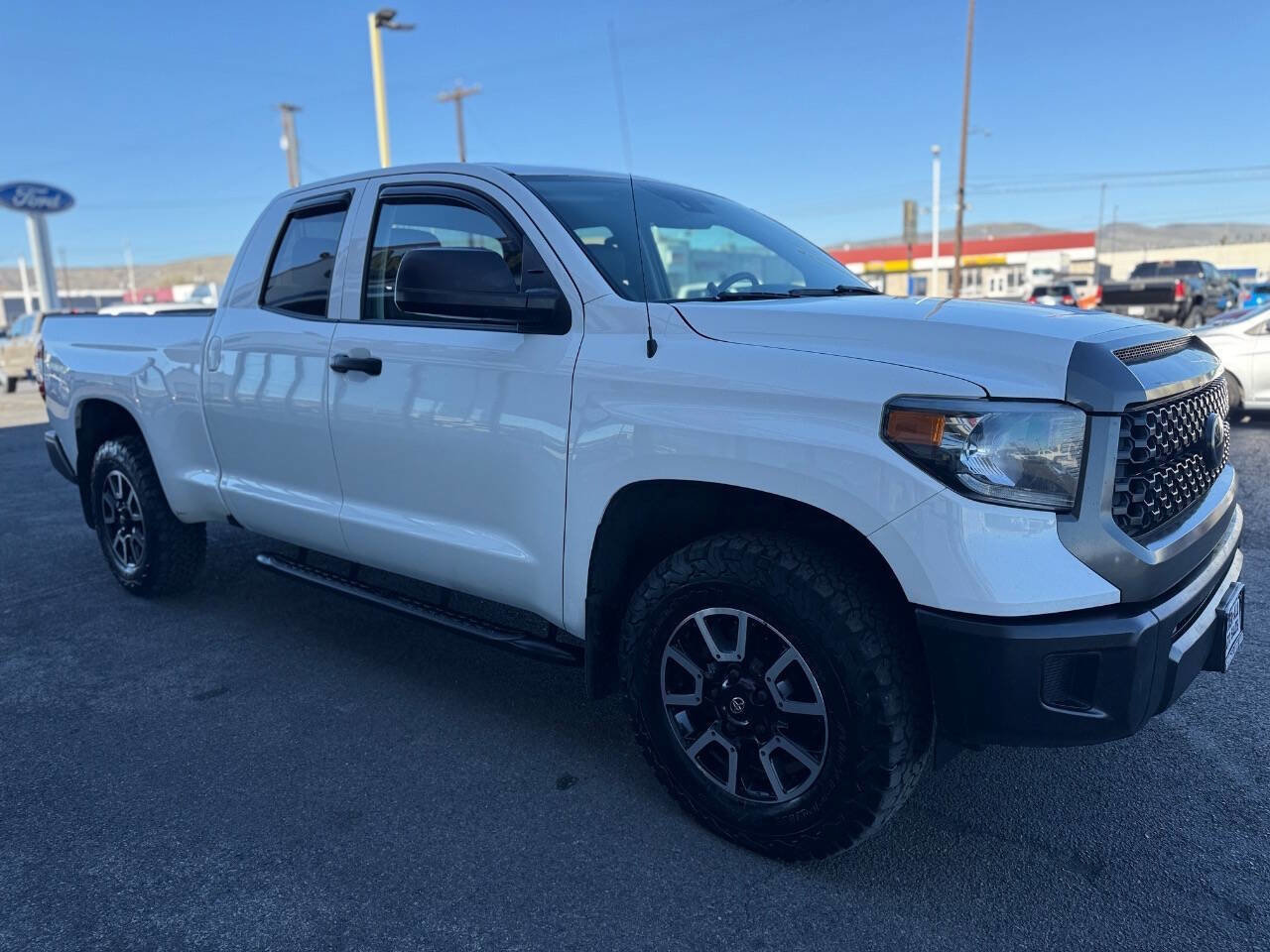 Used 2019 Toyota Tundra SR AWD/4WD image 2