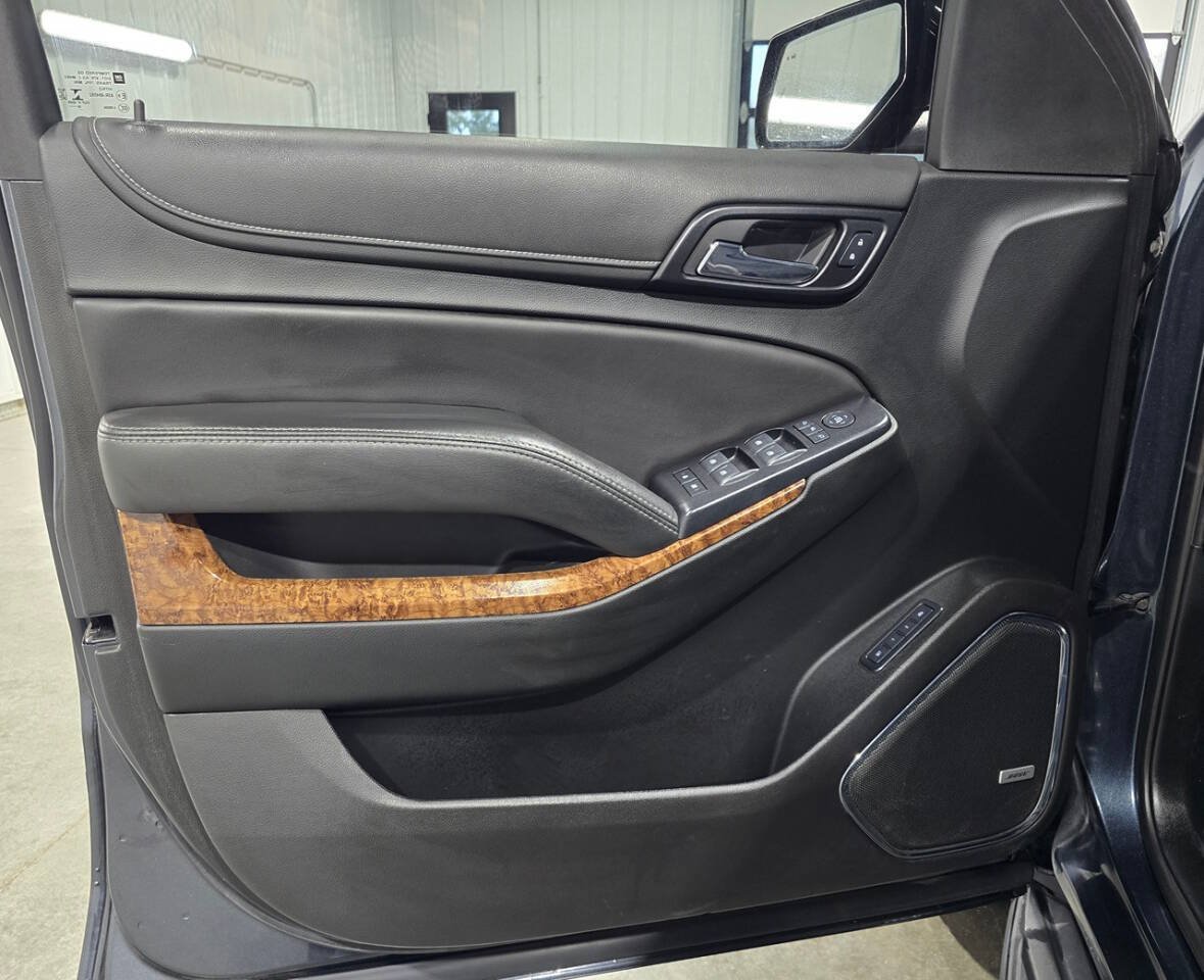 Used 2019 Chevrolet Tahoe Premier AWD/4WD image 25