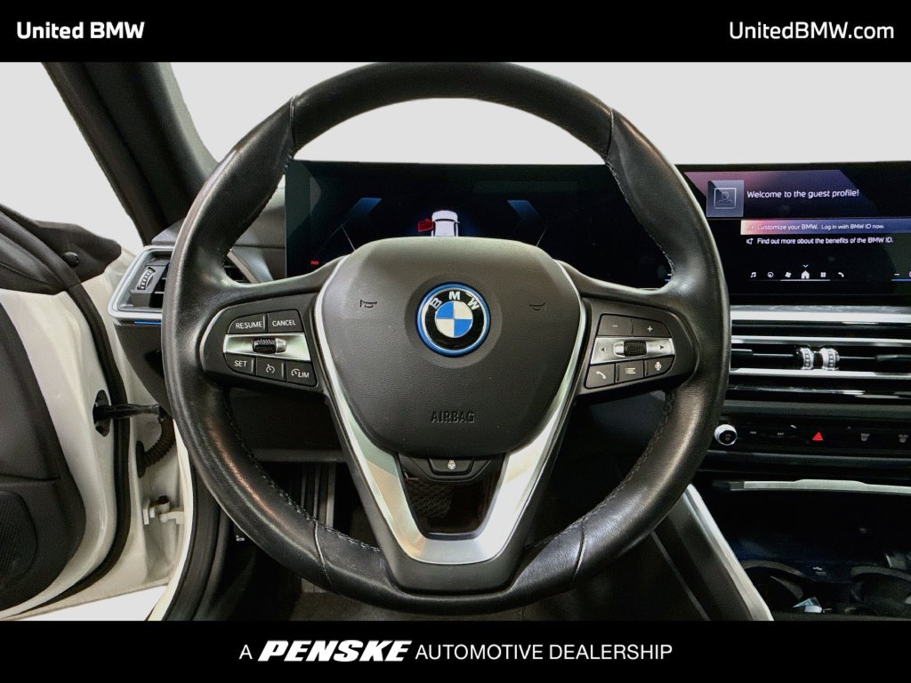 Certified 2024 BMW i4 eDrive40 w/ Premium Package RWD image 13