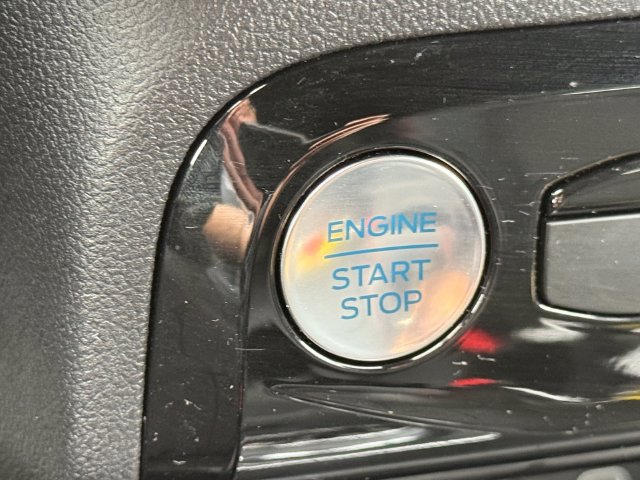 Certified 2024 Ford Escape ST-Line w/ Tech Pack #1 AWD/4WD image 16