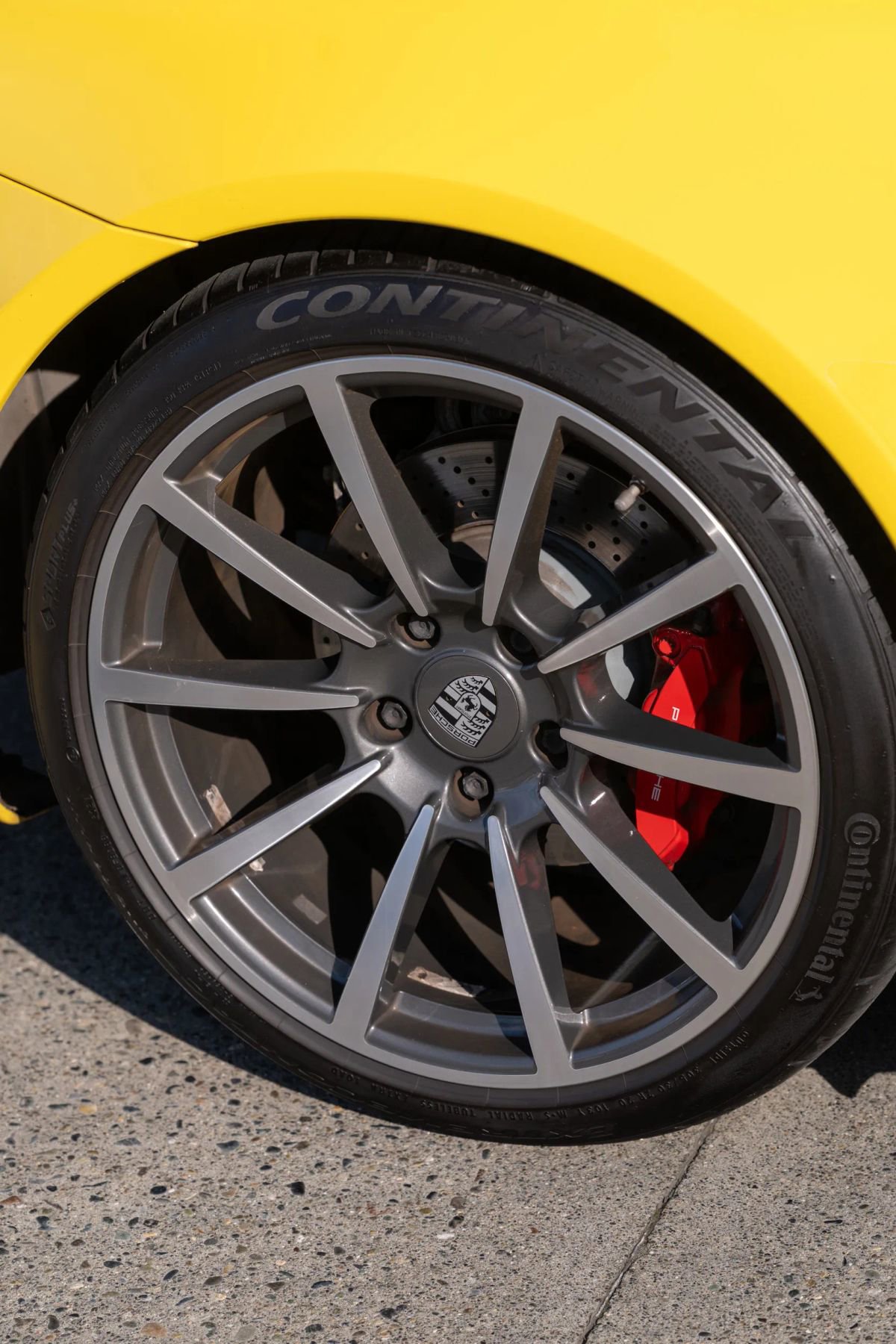 Used 2014 Porsche 911 Carrera 4S image 94