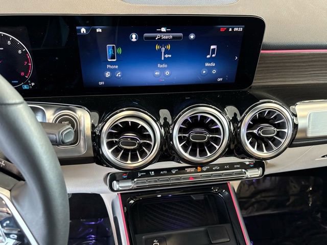 Certified 2026 Mercedes-Benz GLB 250 4MATIC image 30