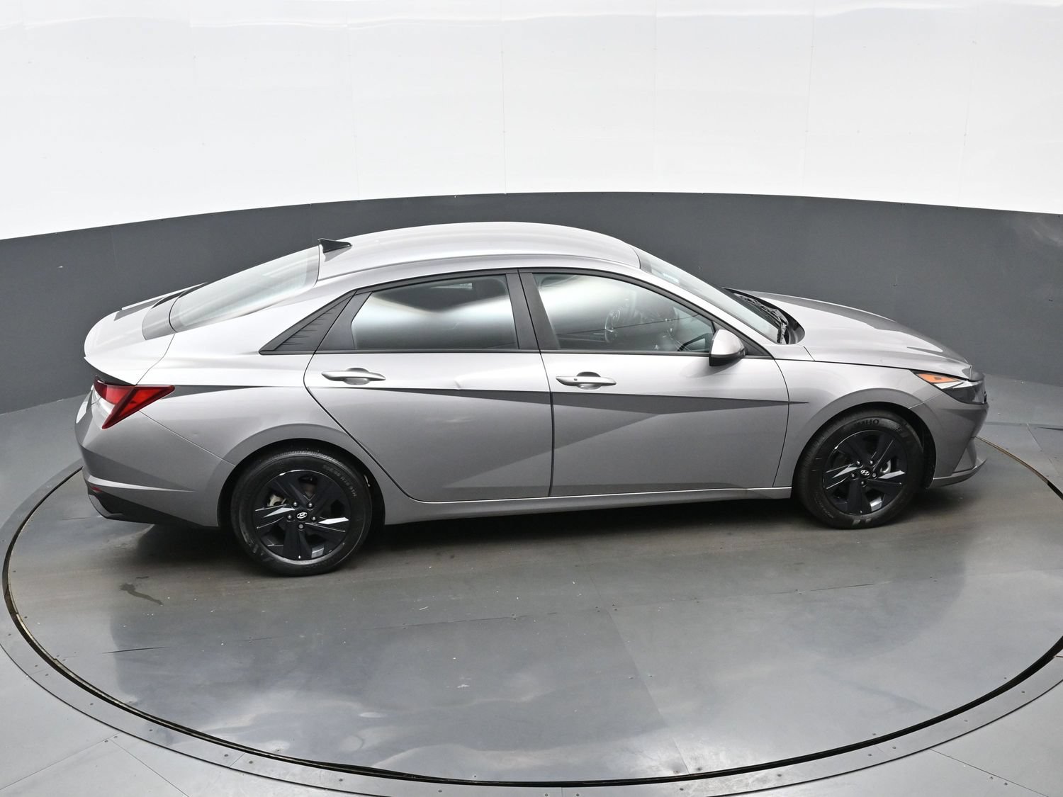 Certified 2023 Hyundai Elantra SEL FWD image 37