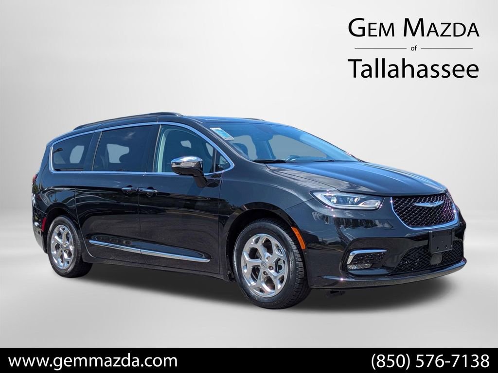 Used 2022 Chrysler Pacifica Limited FWD image 1