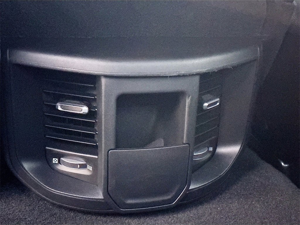 Used 2024 RAM 3500 Tradesman w/ Chrome Appearance Group image 24