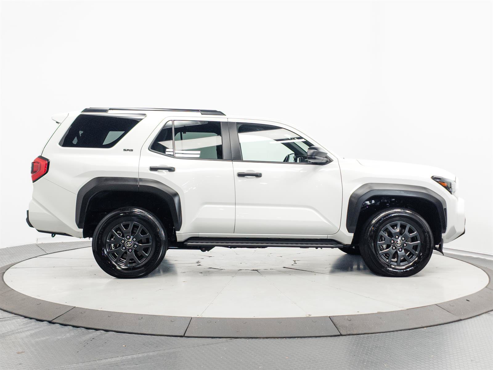 Certified 2025 Toyota 4Runner SR5 AWD/4WD image 14