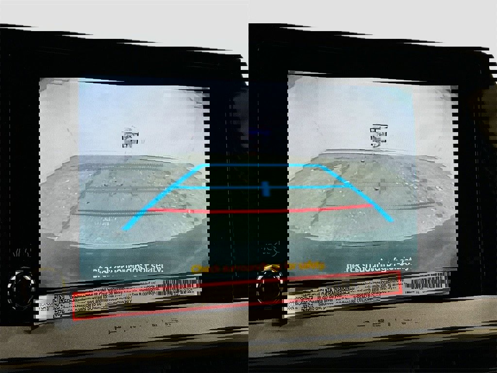 New 2026 Toyota Prius LE image 11