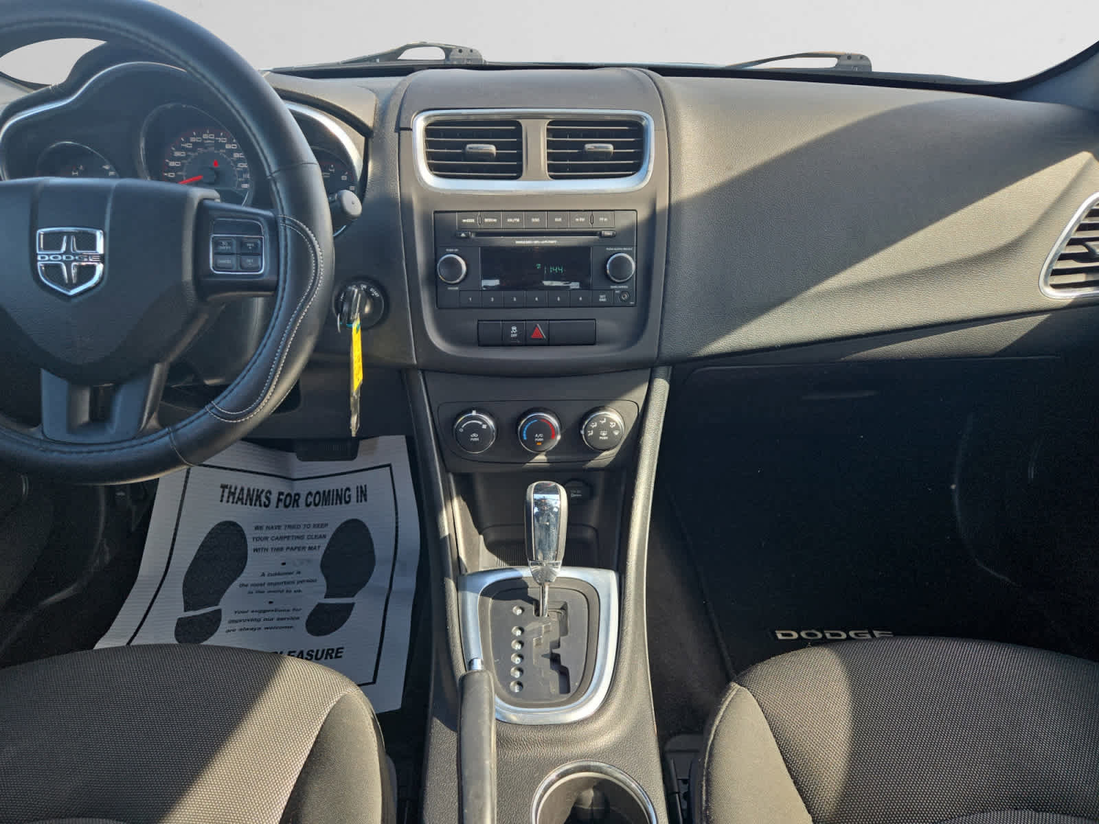 Used 2013 Dodge Avenger SE image 11