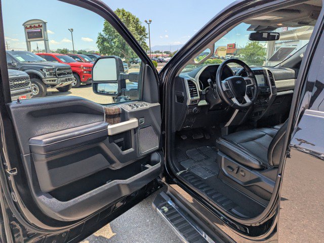 Used 2021 Ford F350 Lariat w/ Lariat Ultimate Package AWD/4WD image 8