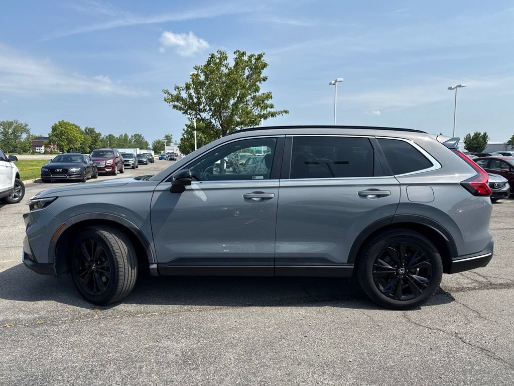 Used 2024 Honda CR-V Sport Touring image 9