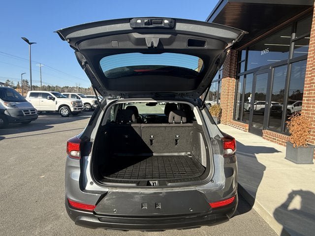 Used 2022 Chevrolet TrailBlazer LS FWD image 12