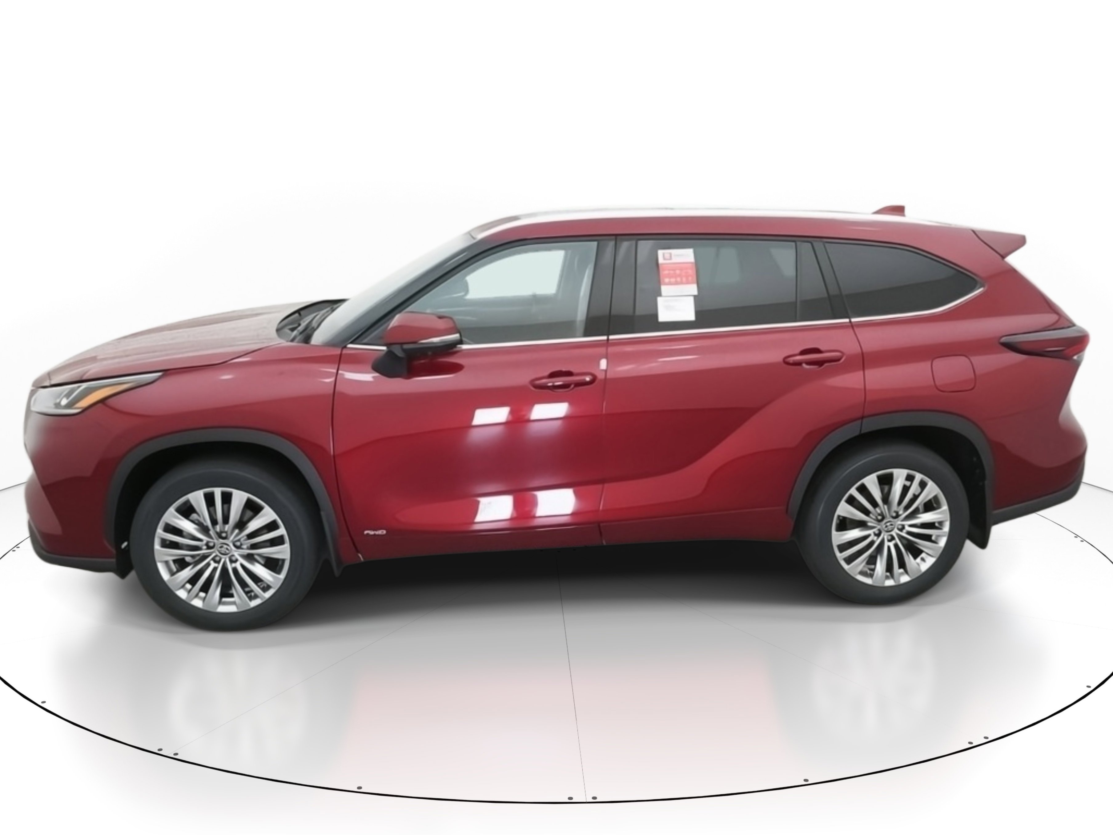 New 2026 Toyota Highlander Platinum image 3