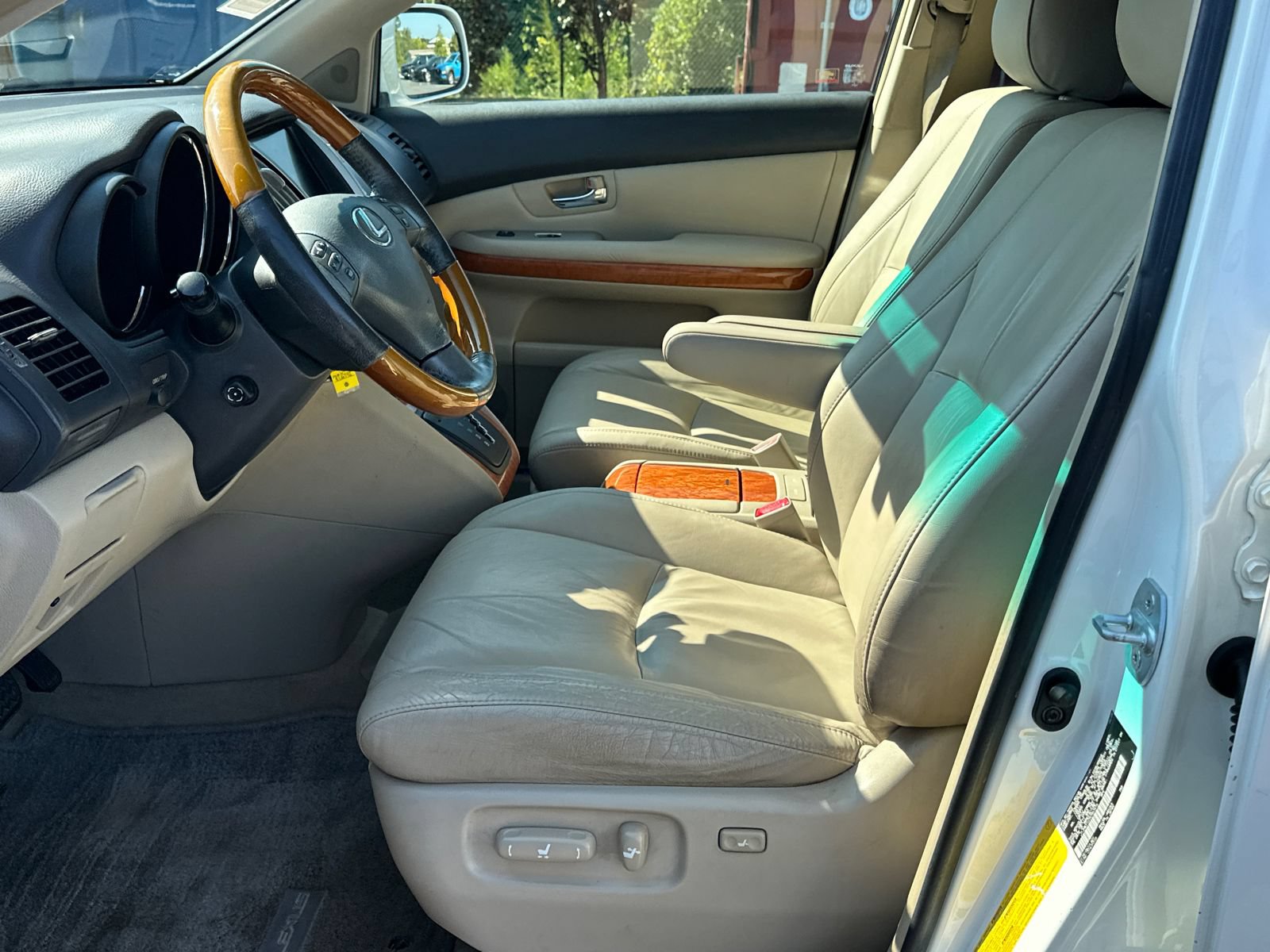 Used 2008 Lexus RX 400h AWD w/ Premium Plus Pkg image 11