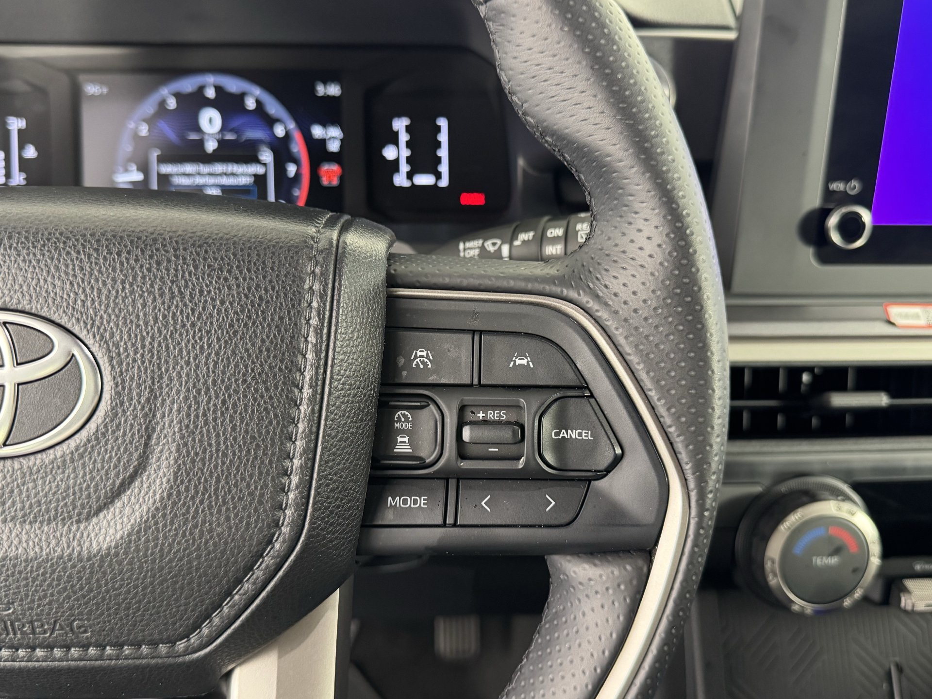 Certified 2026 Toyota 4Runner SR5 RWD image 29