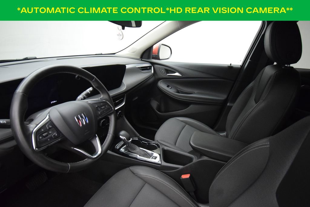 Used 2024 Buick Encore GX Preferred w/ Comfort Package FWD image 9