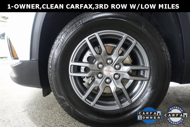 Used 2025 GMC Acadia Elevation image 17