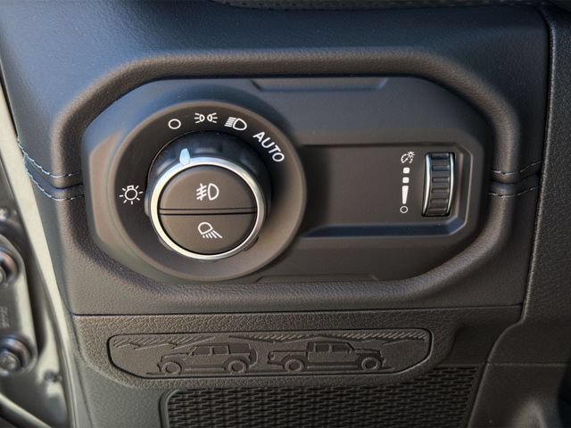 New 2026 Jeep Gladiator Mojave AWD/4WD image 28