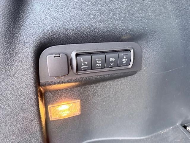 Used 2018 Ford Explorer Sport w/ Equipment Group 401A AWD/4WD image 15