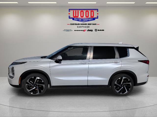 Used 2024 Mitsubishi Outlander AWD image 6