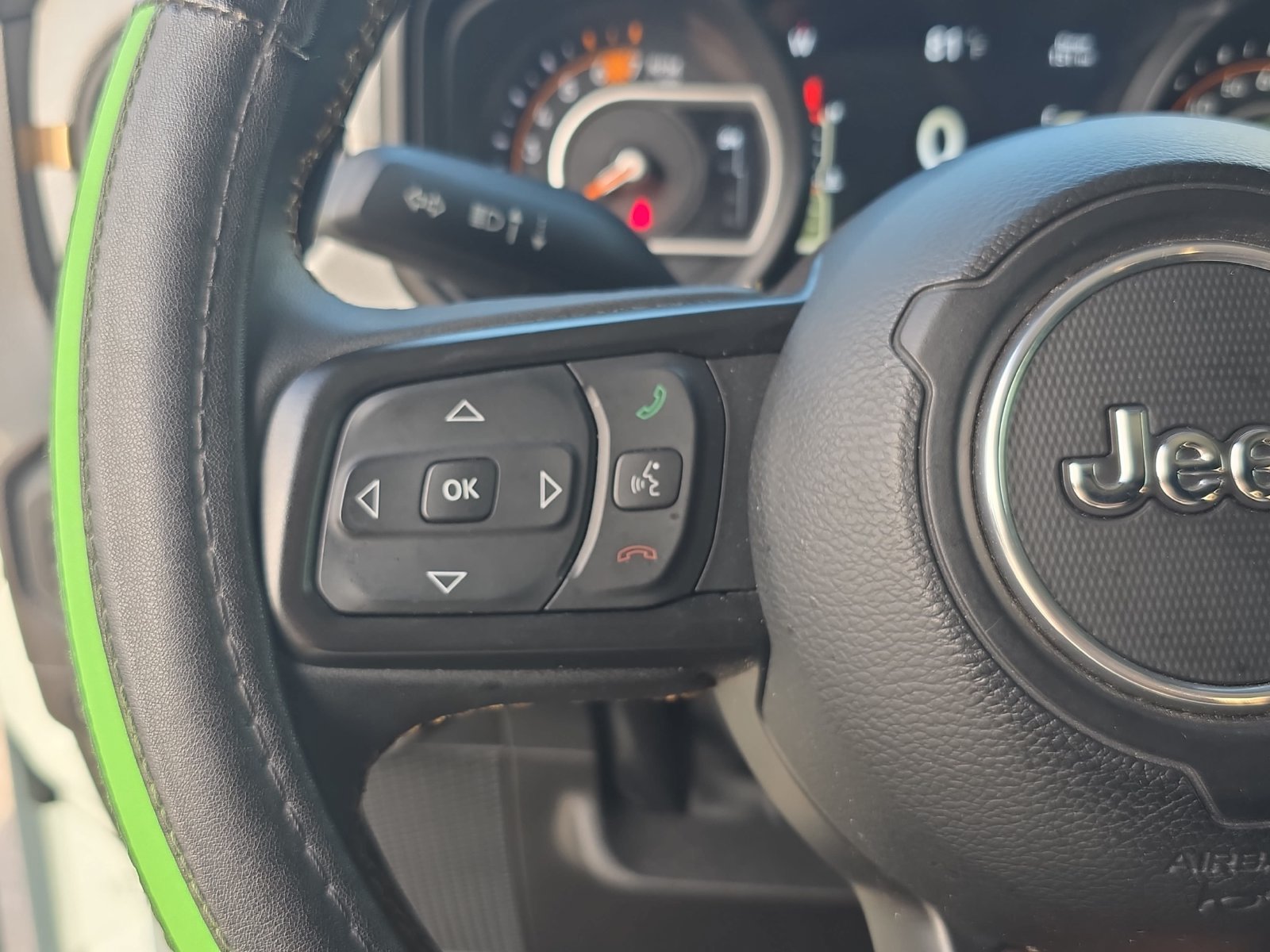 Used 2024 Jeep Wrangler Sport AWD/4WD image 13