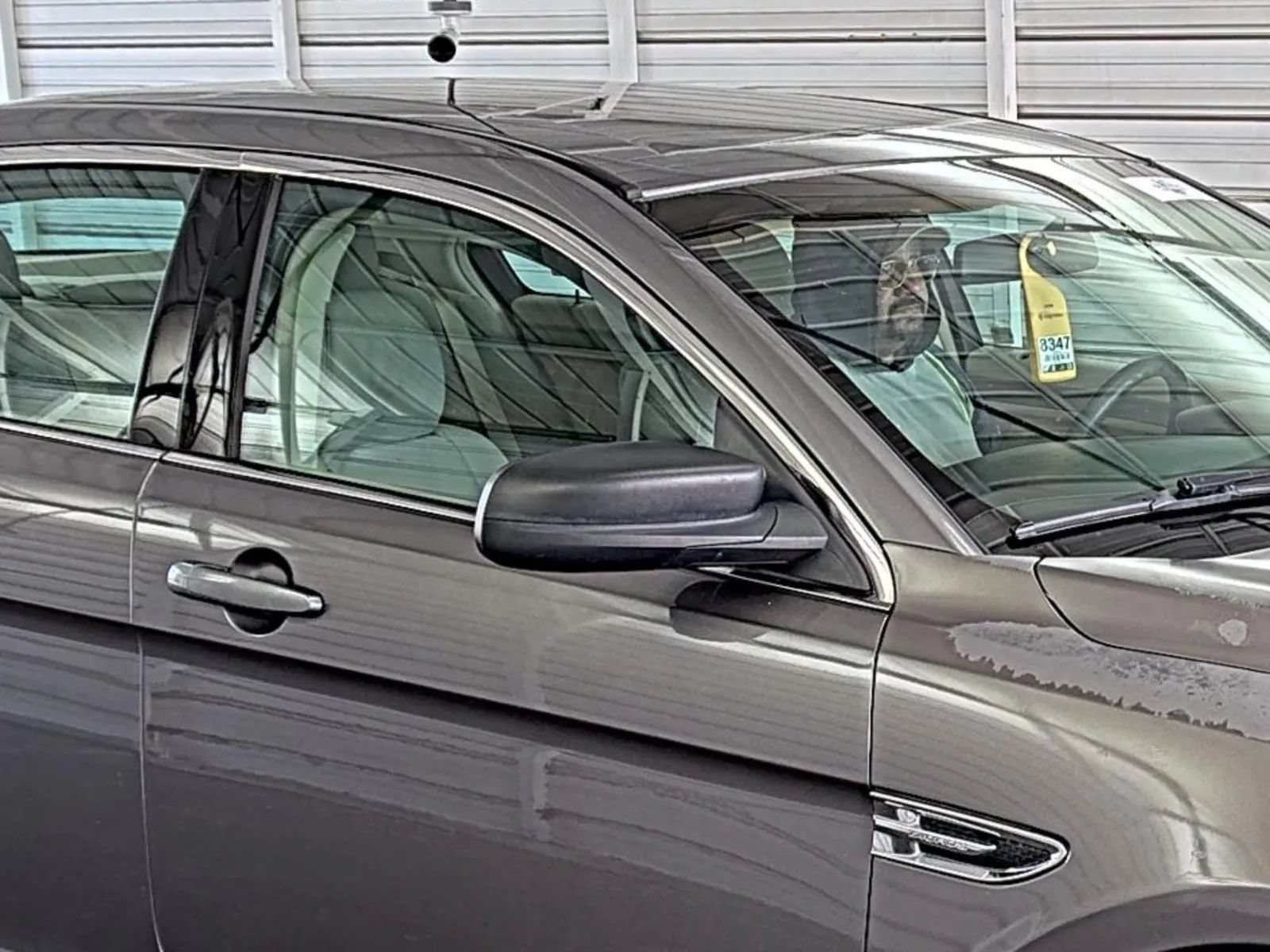 Used 2014 Ford Taurus SE FWD image 29