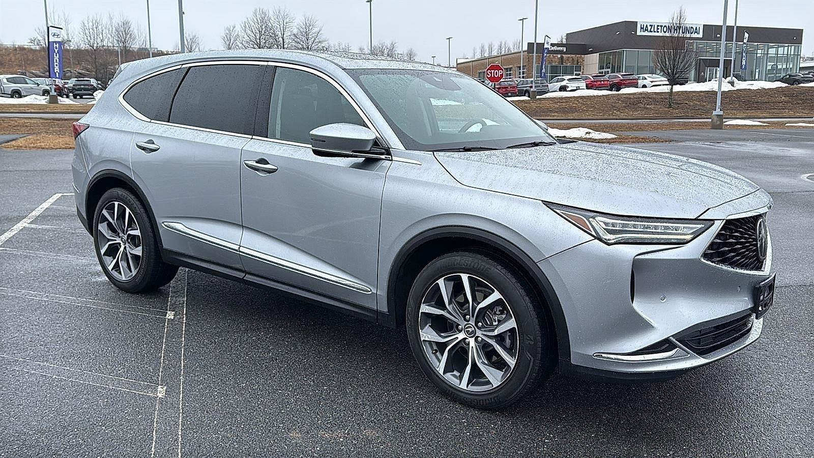 Used 2023 Acura MDX w/ Technology Package AWD/4WD image 2