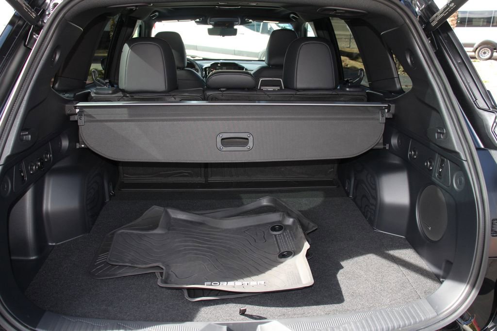 Used 2026 Subaru Forester Touring AWD/4WD image 24
