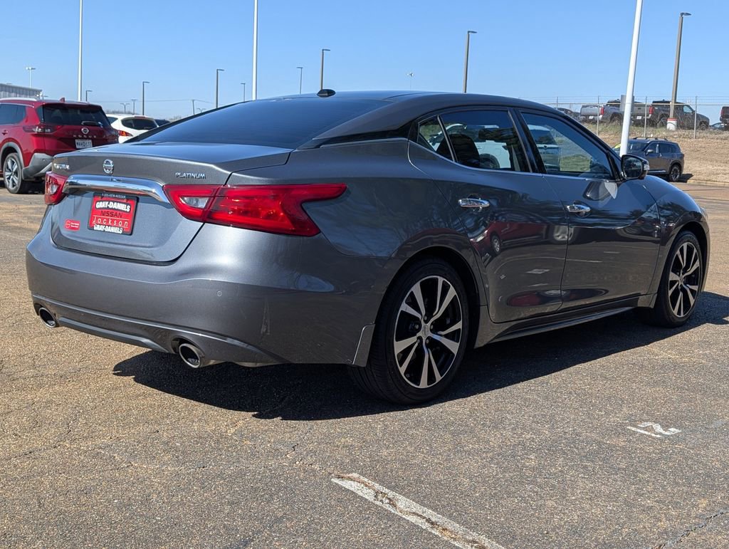 Used 2018 Nissan Maxima Platinum image 4