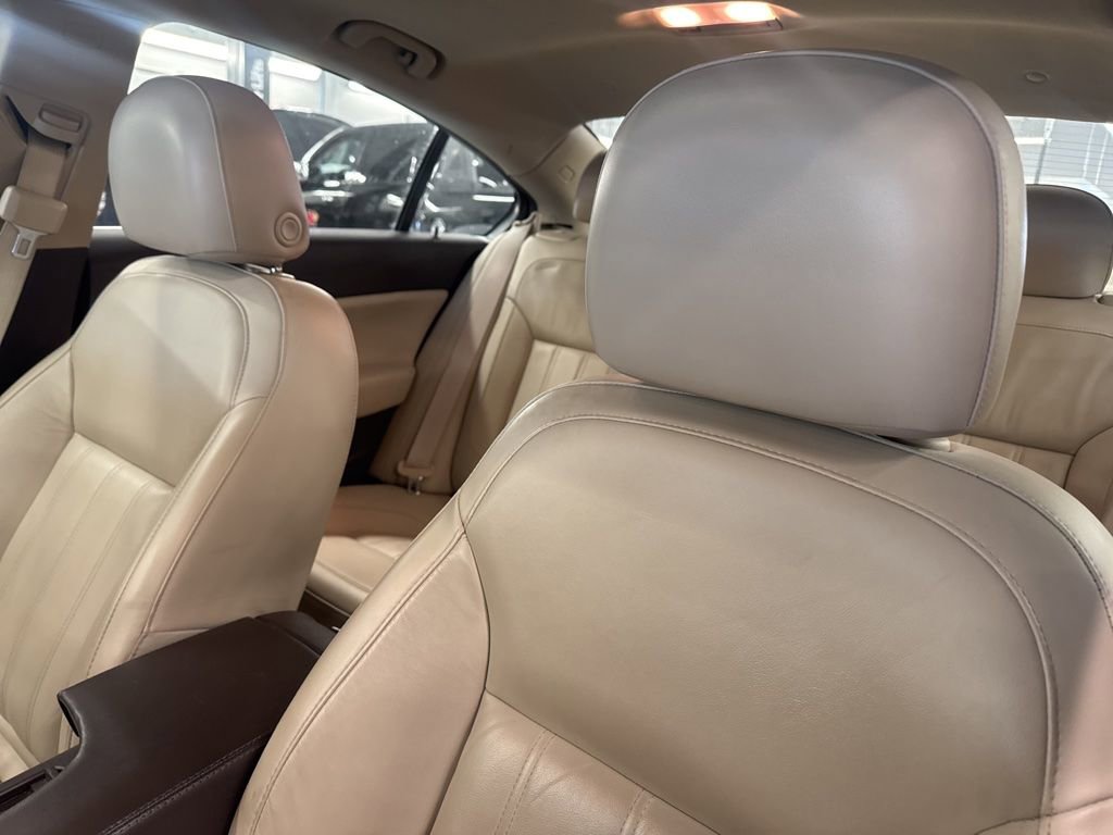 Used 2015 Buick Regal Premium w/ Experience Buick Package image 13