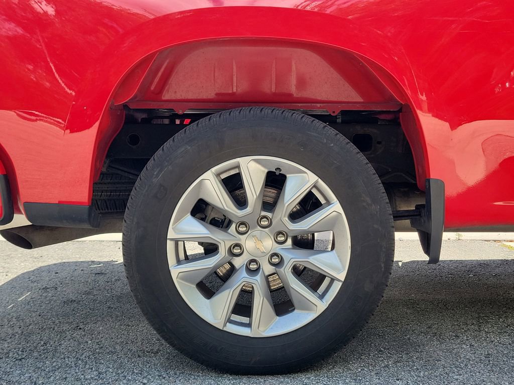 Used 2022 Chevrolet Silverado 1500 Custom AWD/4WD image 12