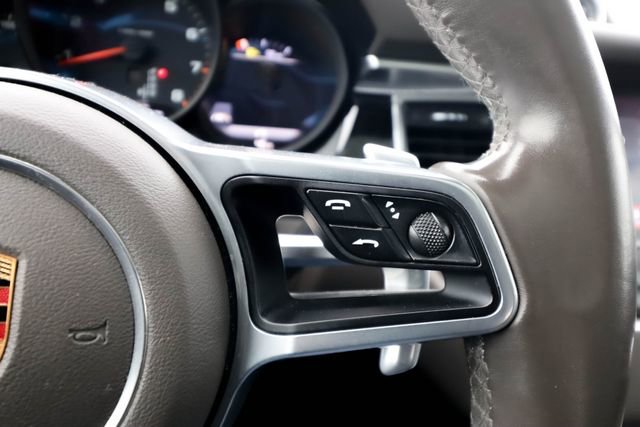 Used 2018 Porsche Macan Base image 51