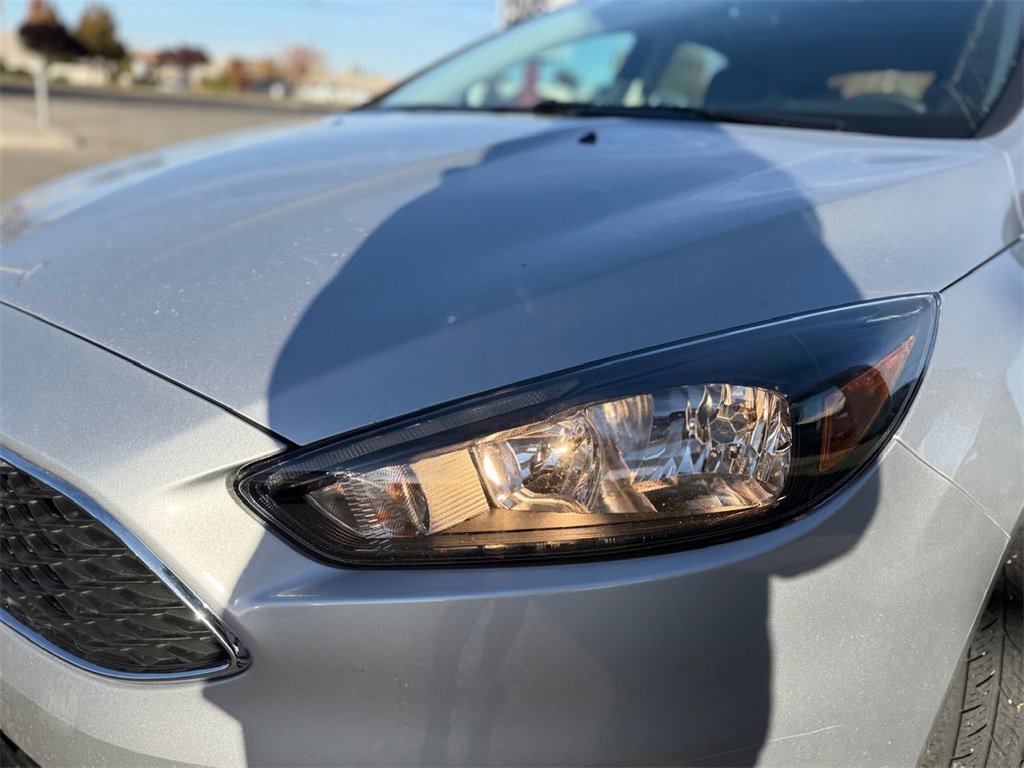 Used 2015 Ford Focus SE w/ Equipment Group 201A image 55