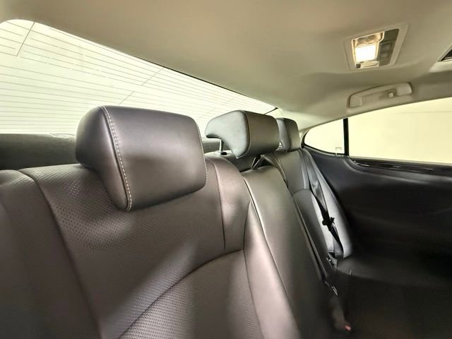Used 2019 Lexus ES 350 w/ Premium Package FWD image 25
