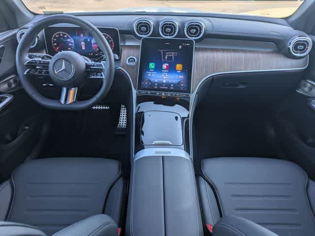 Used 2026 Mercedes-Benz GLC 300 image 16