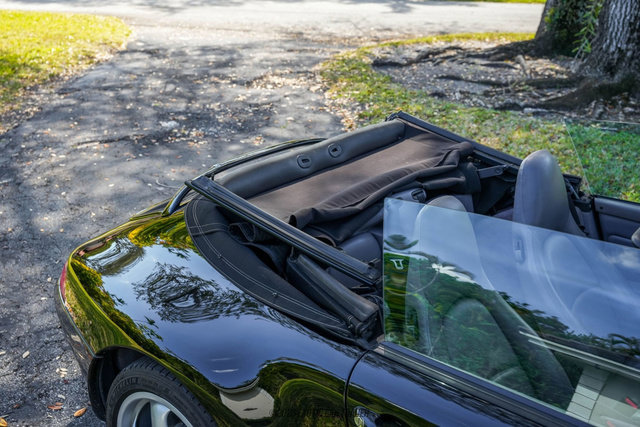 Used 1995 Porsche 911 Carrera image 58