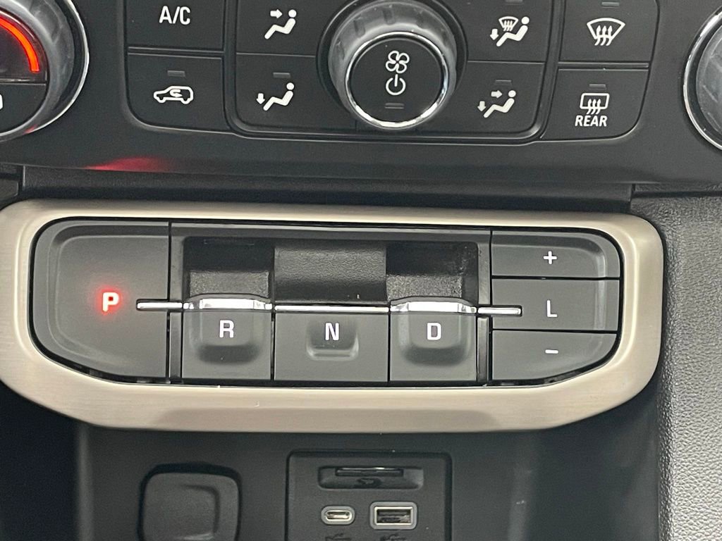 Certified 2023 GMC Acadia Denali w/ Denali Ultimate Package AWD/4WD image 44