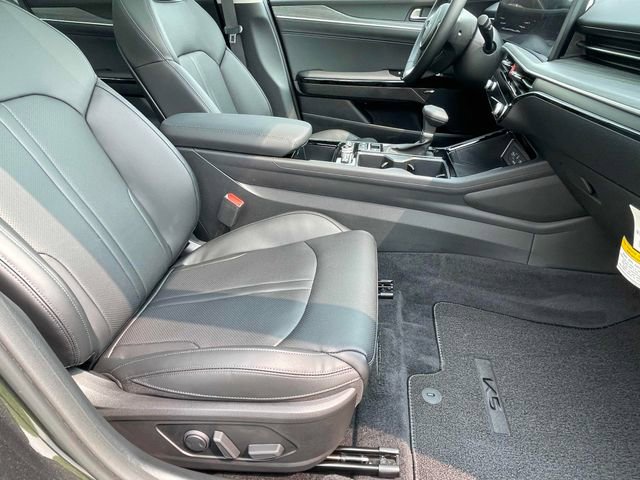 New 2025 Kia K5 EX image 18