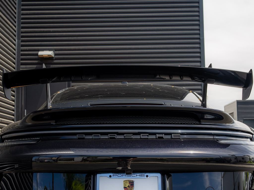 Used 2022 Porsche 911 GT3 image 10