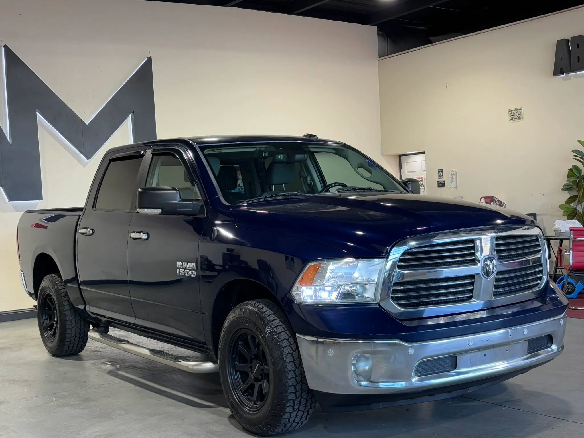Used 2018 RAM 1500 Big Horn AWD/4WD image 3