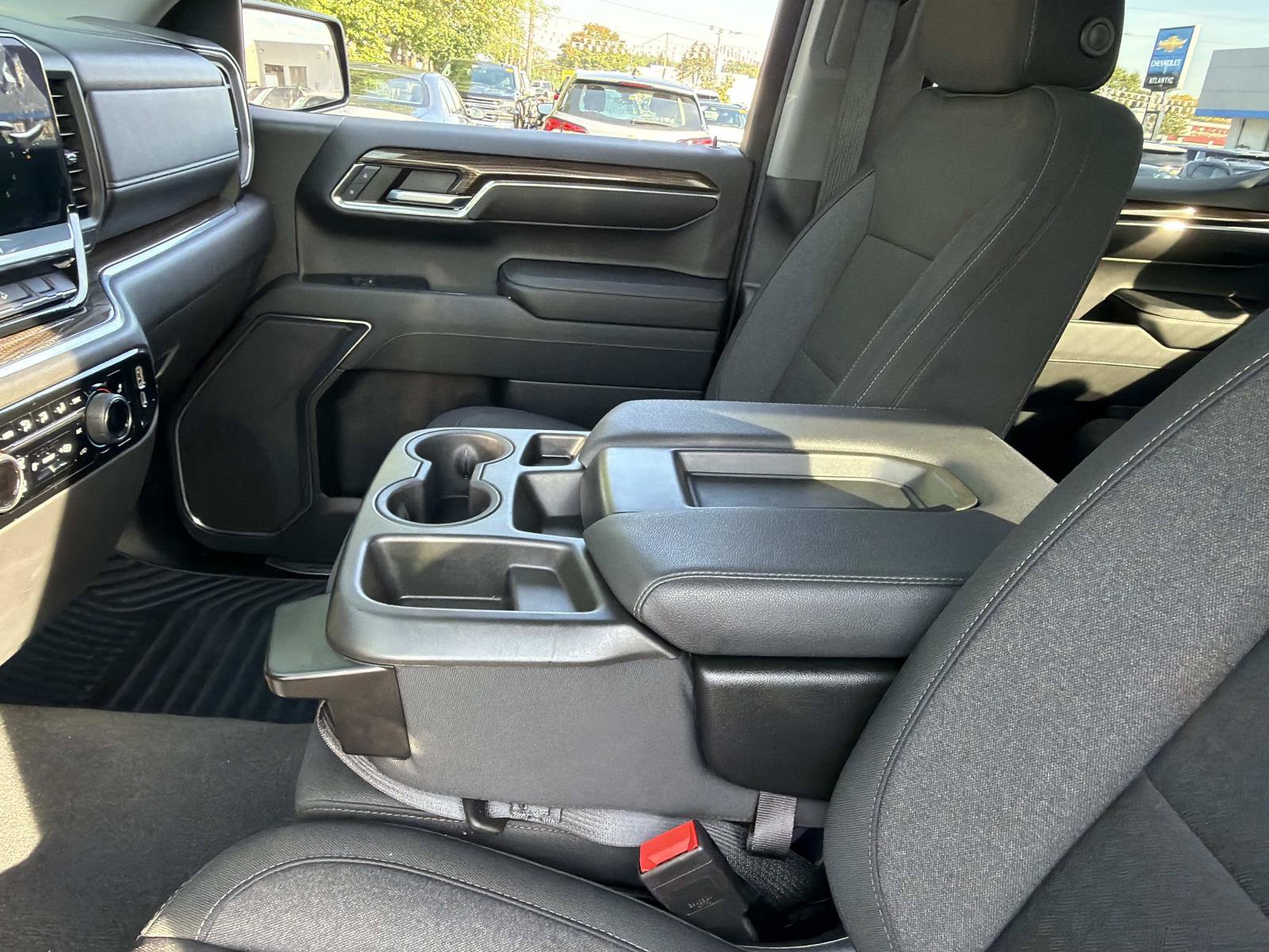 Used 2023 Chevrolet Silverado 1500 RST w/ Z71 Off-Road Package AWD/4WD image 35