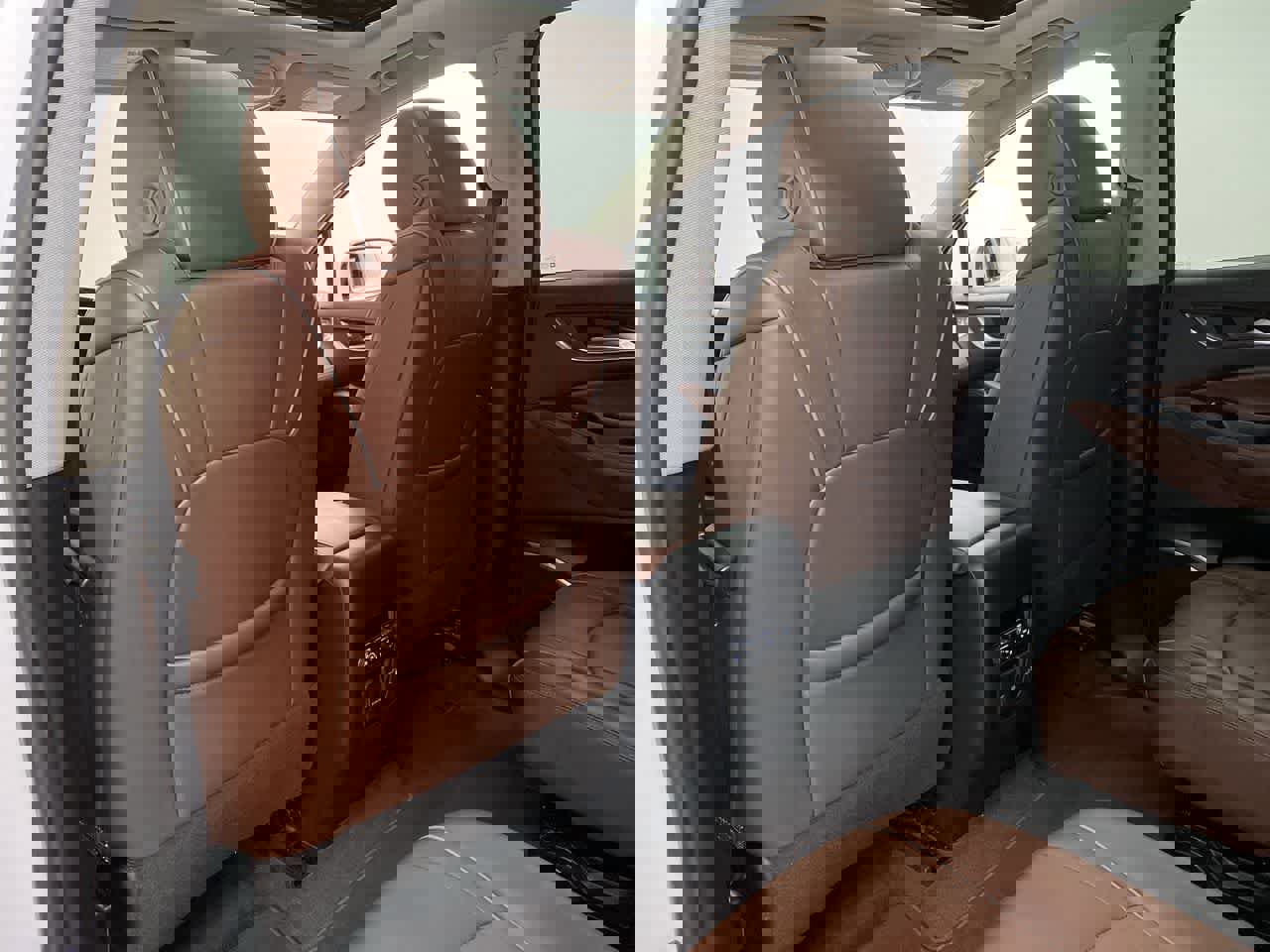 Used 2021 Buick Enclave Avenir w/ Avenir Technology Package image 15