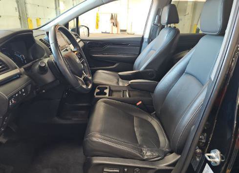 Used 2021 Honda Odyssey Touring image 5