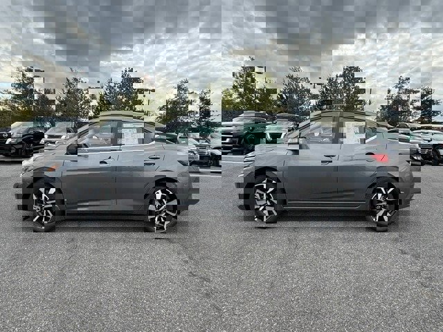 New 2025 Nissan Sentra SV w/ SV Premium Package image 8