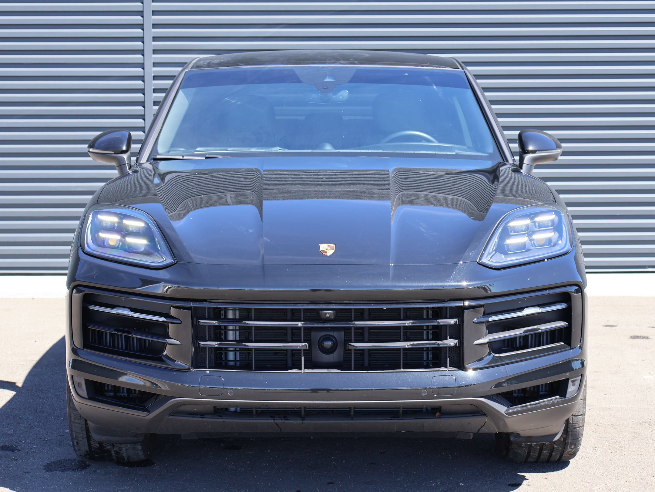 Certified 2024 Porsche Cayenne Coupe AWD/4WD image 7