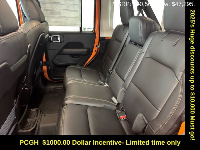 New 2025 Jeep Wrangler Sahara w/ Safety Group image 19