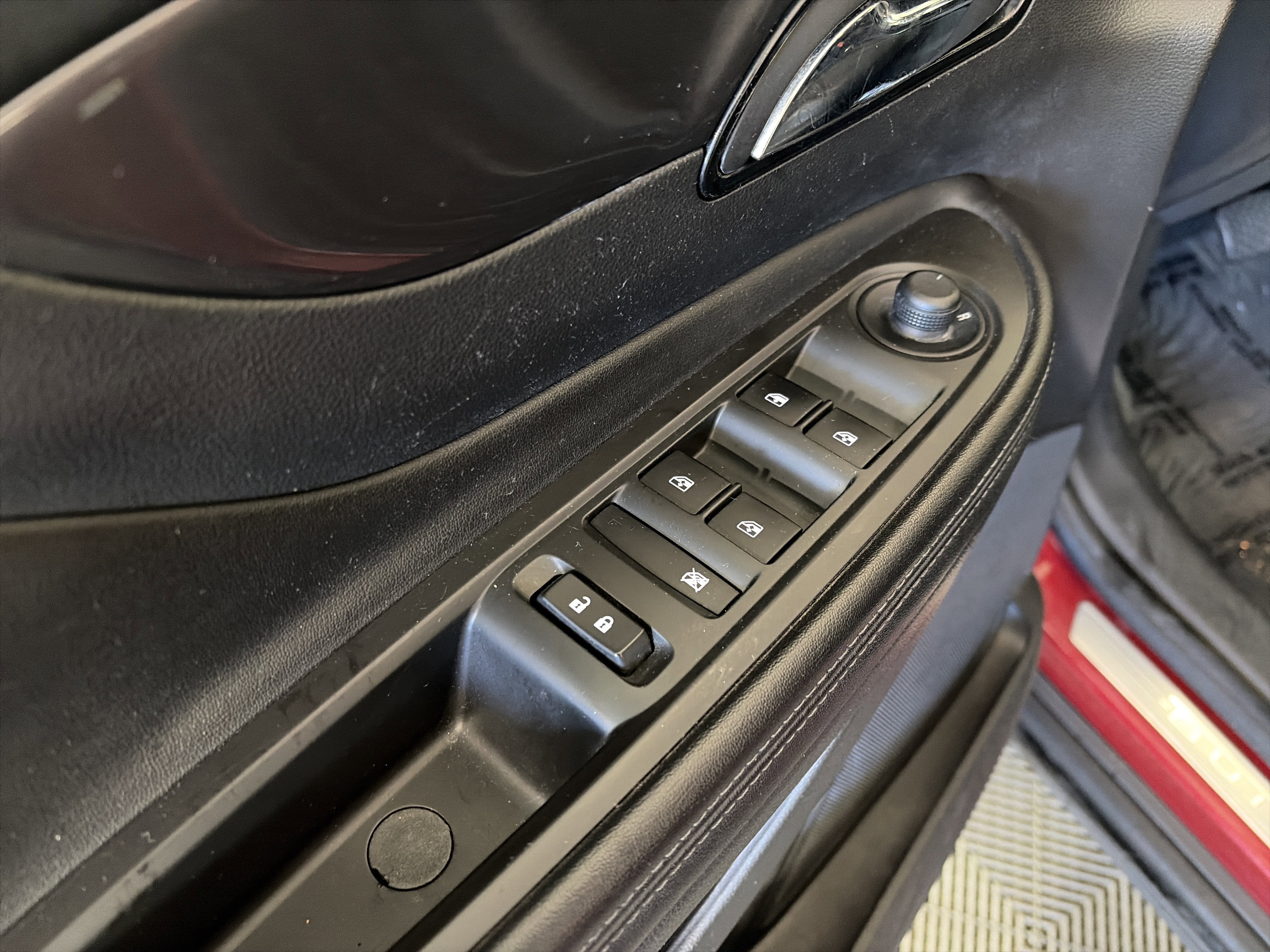 Used 2020 Buick Encore Preferred w/ Safety Package image 13